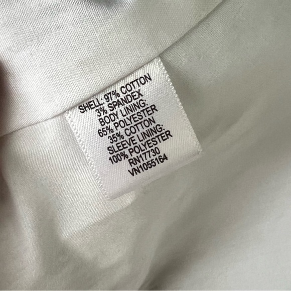 Isaac Mizrahi White and Blue Striped Blazer - Picture 6 of 6